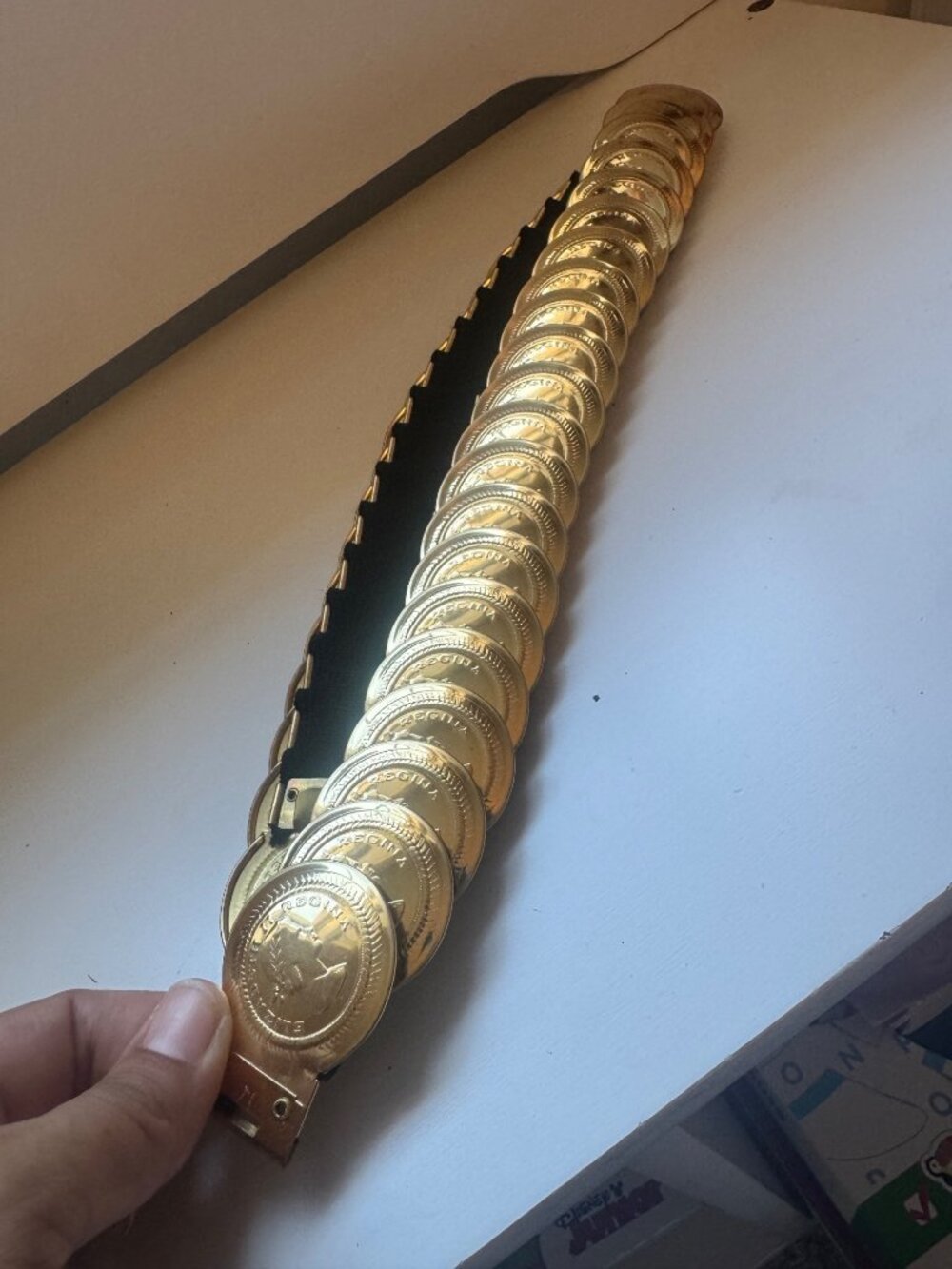 Queen Elizabeth Regina Coin Belt Gold Tone VTG BOHO Hippie Retro Stretch  24-37”